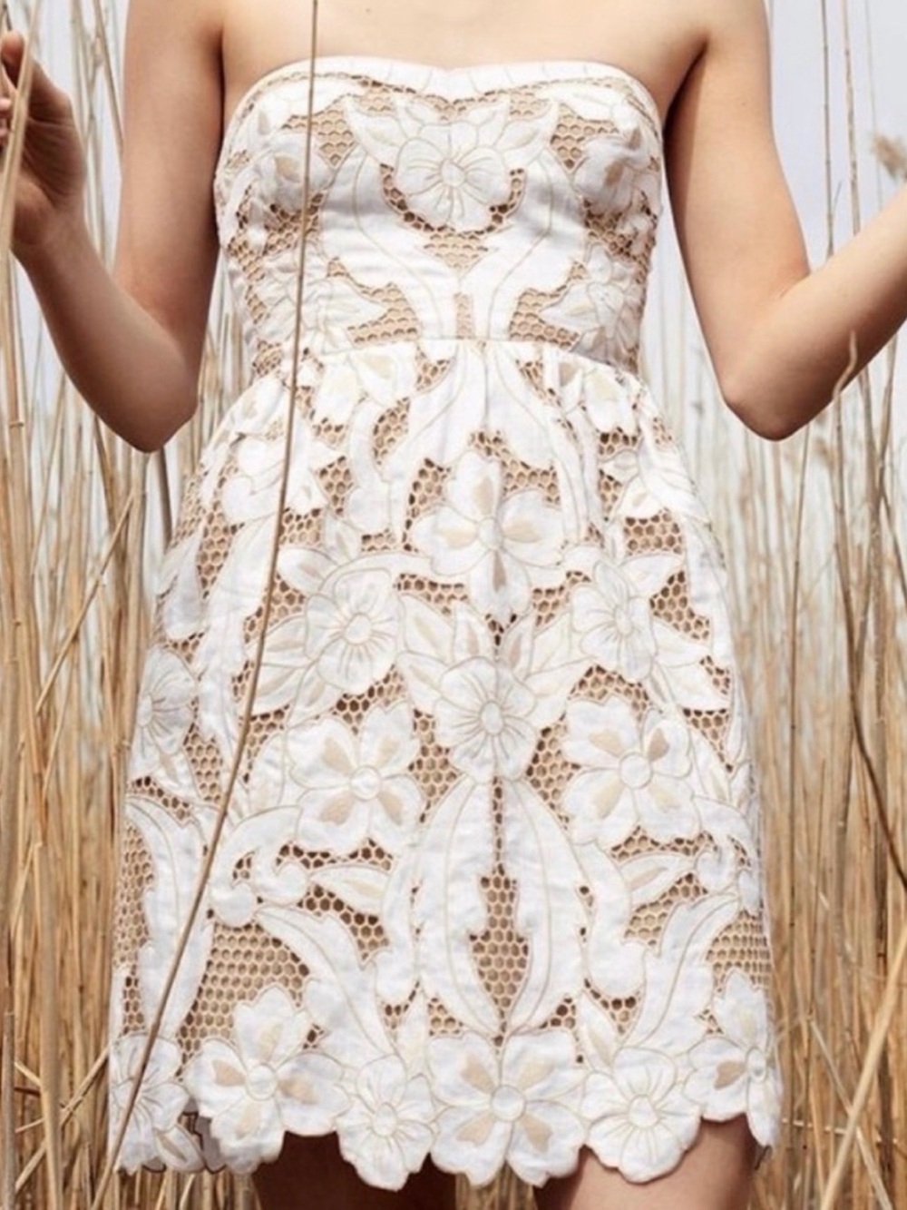 Club Monaco strapless linen lace dress size 2